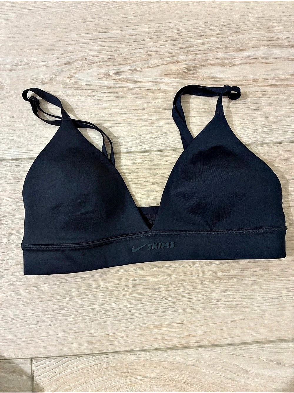 Nike Sports Bra in Black Like New